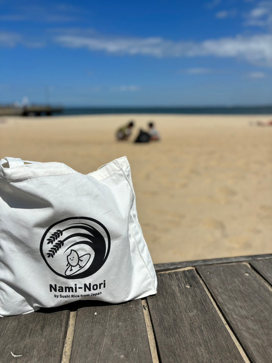 Nami Nori Tote bag